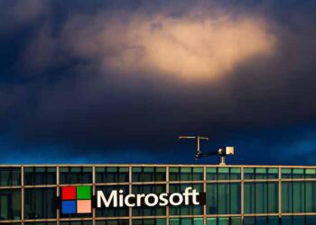 Microsoft and Nscale data centre project in Loughton, Essex, amid reported power supply delays.