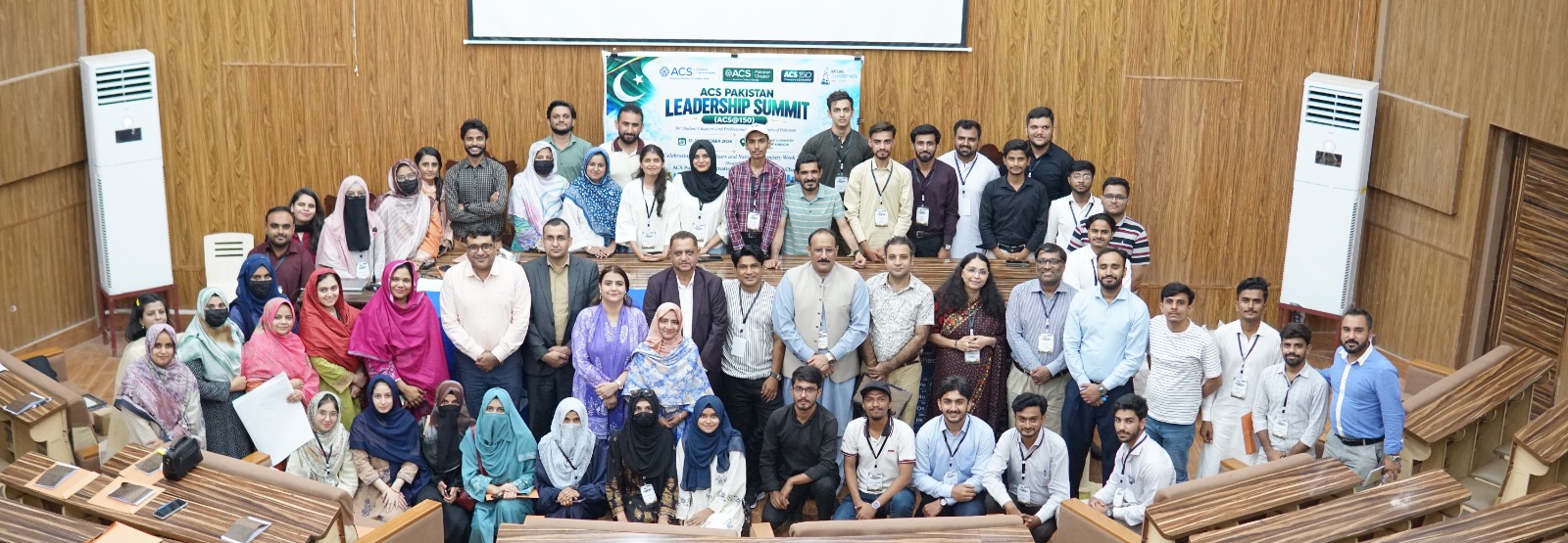 ACS@150 Pakistan Student Leadership Summit participants discuss laboratory safety, student leadership and chemical sciences at the University of Karachi.