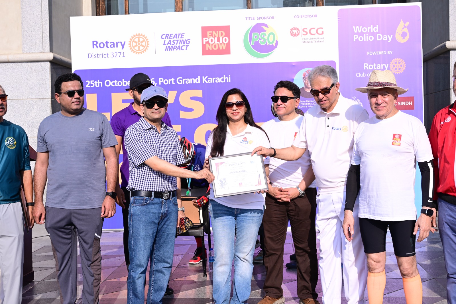 Cyclists and Rotary members gather in Karachi for the Let’s Ride Out Polio rally supporting polio eradication in Pakistan.