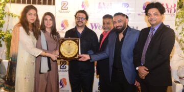 Distinguished guests and business leaders gather at the Womentum by Hira Strategic Connections Night in Karachi.