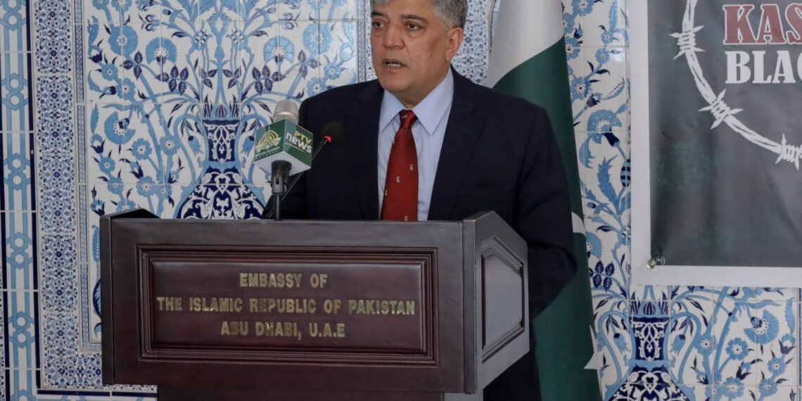 Ambassador Shafqat Ali Khan addresses an event marking Kashmir Black Day at the Embassy of Pakistan in Abu Dhabi on 27 October 2026.