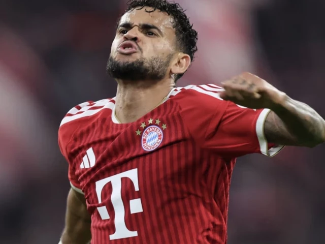 Luis Diaz celebrates after scoring for Bayern Munich against RB Leipzig.