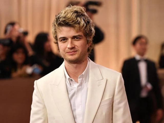 Joe Keery, who played Steve Harrington in Stranger Things, talks about the cast’s group chat and Broadway debut.