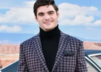 RJ Mitte, who played Walter White Jr. in Breaking Bad, and co-star Bryan Cranston.
