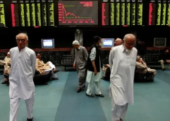 Pakistan Stock Exchange trading activity as the KSE-100 Index declines during the week.