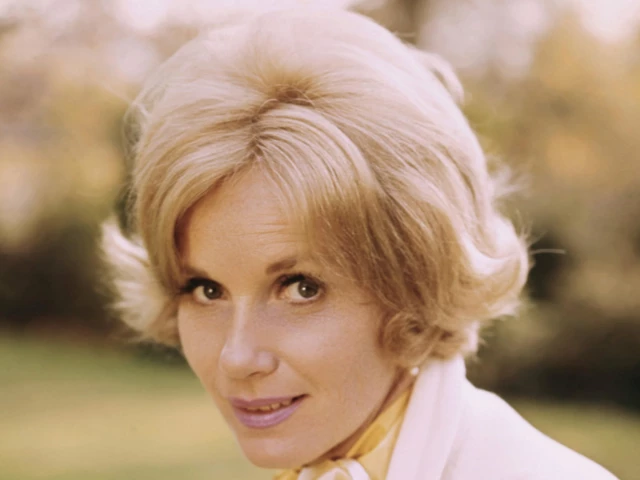 Eva Marie Saint, Hollywood actress who won an Oscar for On the Waterfront and starred in North by Northwest